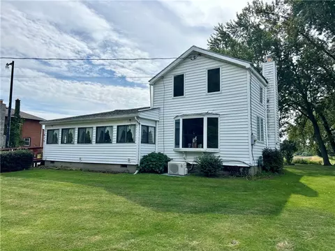 615 Morton Rd, Hamlin, NY 14464