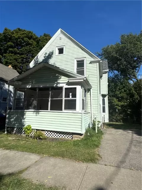 12 Oriole St, Rochester, NY 14613