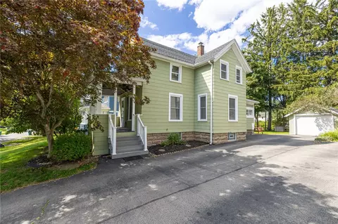 388 Eaton Rd, Irondequoit, NY 14617