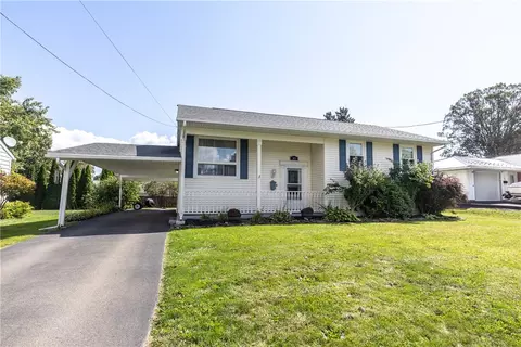313 Wisteria Way, Horseheads, NY 14845