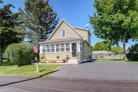 506 Sanborn Ave, Irondequoit, NY 14609