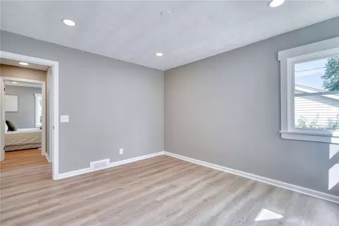 116 Charing Rd, Irondequoit, NY 14617 photo 32