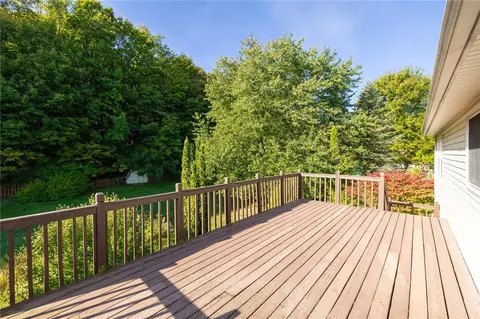 Exterior - 3237 Pine View Dr, Walworth, NY 14568 photo 2 of 7