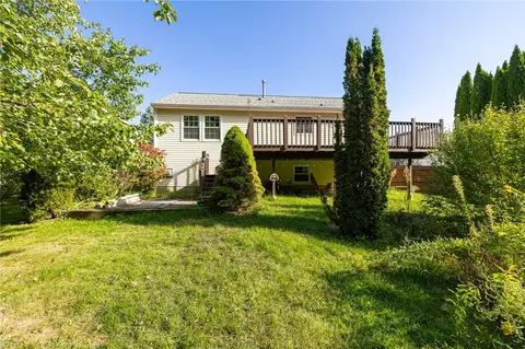 Exterior - 3237 Pine View Dr, Walworth, NY 14568 photo 6 of 7