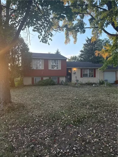 7 Baylor Cir, Chili, NY 14624