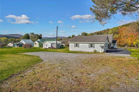Exterior - 22 Park Ave, Eldred, PA 16731 photo 5 of 8