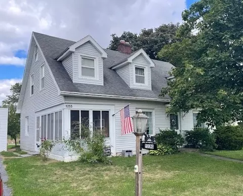 1255 Middle Rd, Rush, NY 14543