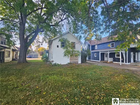 Exterior - 326 Laurel Ave, Olean, NY 14760 photo 6 of 7