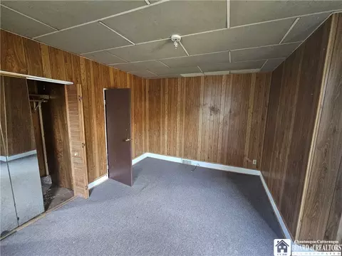 Bedroom - 326 Laurel Ave, Olean, NY 14760 photo 5 of 5