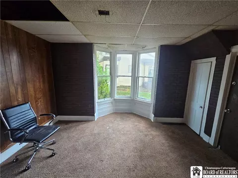 Living - 326 Laurel Ave, Olean, NY 14760 photo 3 of 6