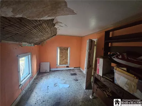 Bedroom - 326 Laurel Ave, Olean, NY 14760 photo 3 of 5