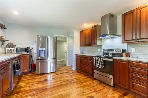 Kitchen - 7416 Bauer Van Wickle Rd, Lyons, NY 14489 photo 2 of 3