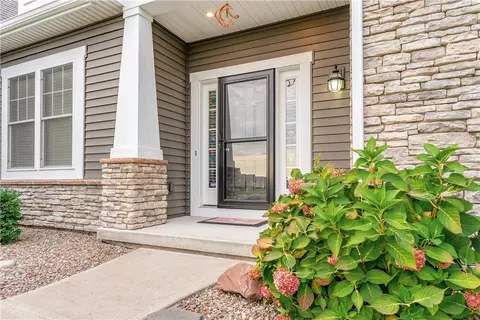 Exterior - 619 Pine Lakes Trl, Webster, NY 14580 photo 4 of 12