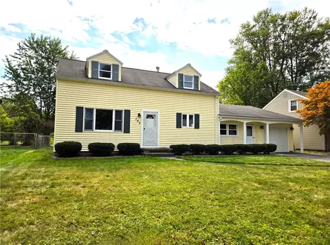 103 Alfonso Dr, Greece, NY 14626