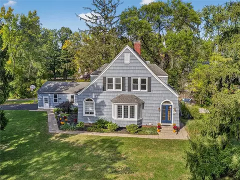 140 Westland Ave, Rochester, NY 14618