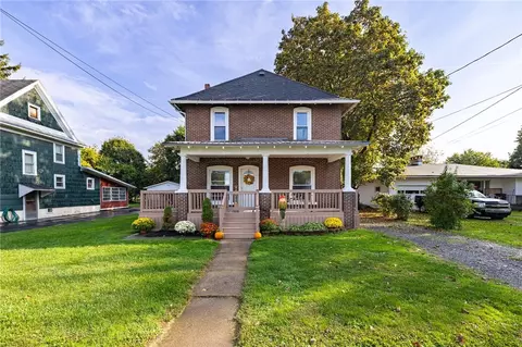 75 State St, Manchester, NY 14504