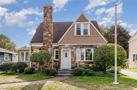 1885 Titus Ave, Irondequoit, NY 14622
