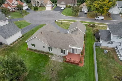 View/Area - 85 Endicar Dr, Irondequoit, NY 14622 photo 3 of 7