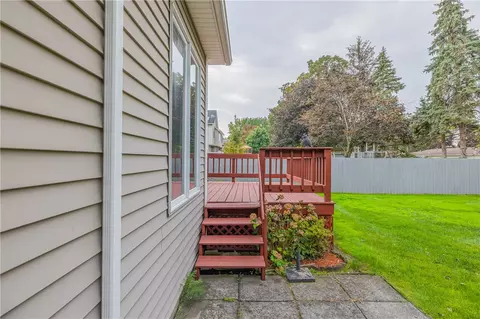 Exterior - 85 Endicar Dr, Irondequoit, NY 14622 photo 4 of 6