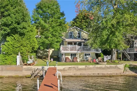 5476 E Lake Rd, Conesus, NY 14435