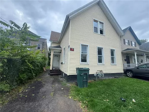 373 Weaver St, Rochester, NY 14621