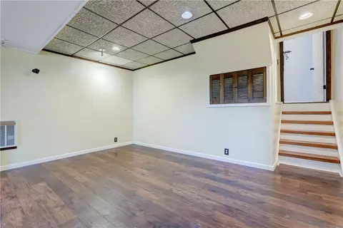 Living - 331 Phillips Rd, Webster, NY 14580 photo 3 of 6