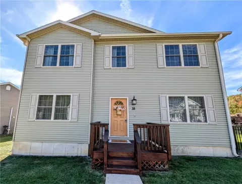 35 Schoolhouse Ln, Oneonta, NY 13820