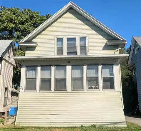 24 Lois St, Rochester, NY 14606