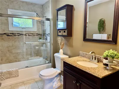 9 Rudman Rd, Irondequoit, NY 14622 photo 9