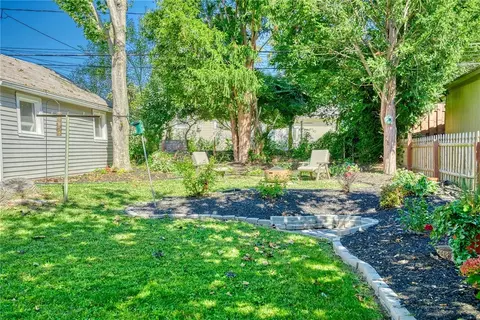 Exterior - 98 Keating Dr, Irondequoit, NY 14622 photo 10 of 10
