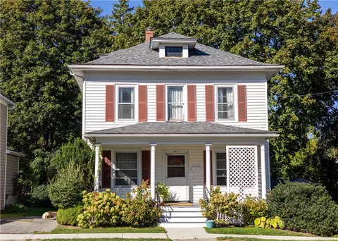 92 Mill St, Geneva, NY 14456