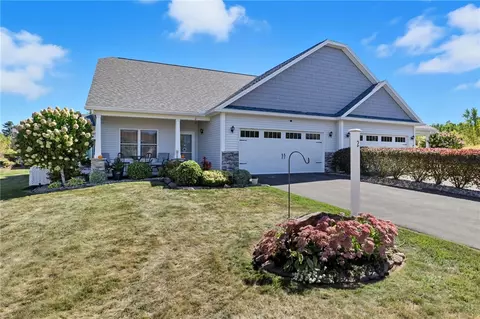 2 Laurie Cres, Sweden, NY 14420
