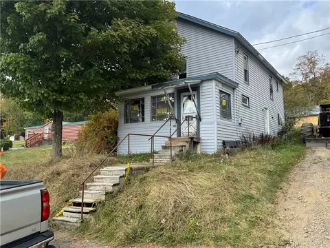 7 Baker St, Andover, NY 14806