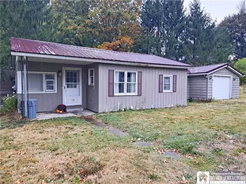 135 Williams St, Randolph, NY 14772