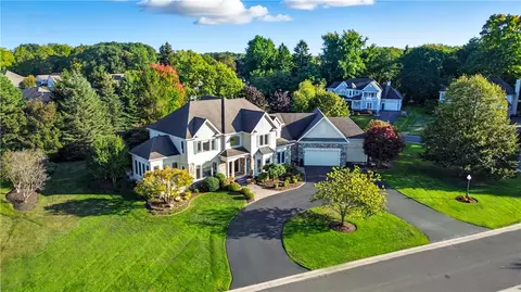 430 Sundance Trl, Webster, NY 14580