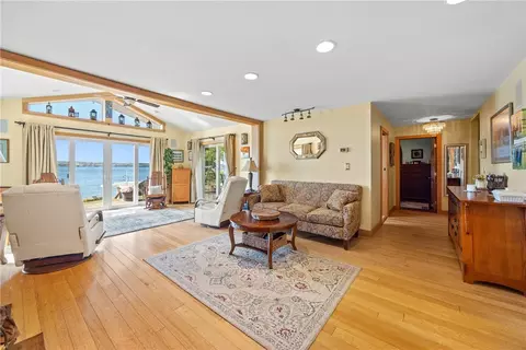 5270 E Lake Rd, Romulus, NY 14541 photo 11