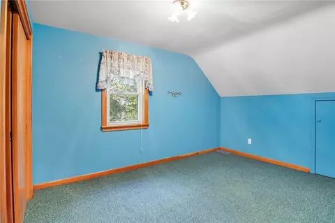 Bedroom - 851 Phillips Rd, Webster, NY 14580 photo 5 of 7