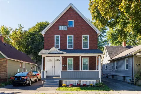 13 Whitmore St, Rochester, NY 14620