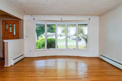 148 Alhambra Dr, Irondequoit, NY 14622 photo 8