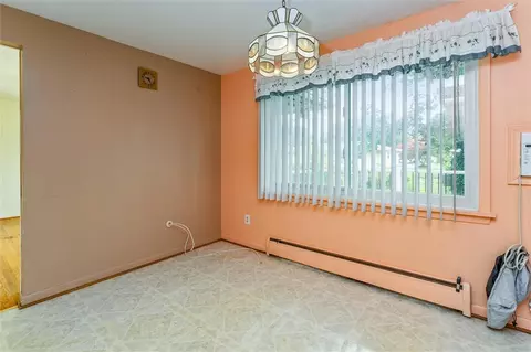 148 Alhambra Dr, Irondequoit, NY 14622 photo 24