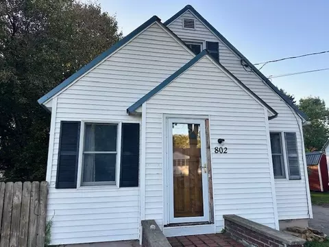 802 Driving Park Ave, Arcadia, NY 14513