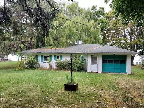 15927 Ed Rose Shrs Rd, Kendall, NY 14476