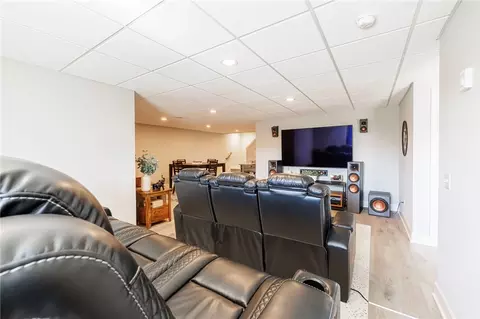 61 Autumn Leaf Trl, Webster, NY 14580 photo 28
