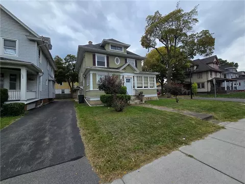 1567 E Main St, Rochester, NY 14609