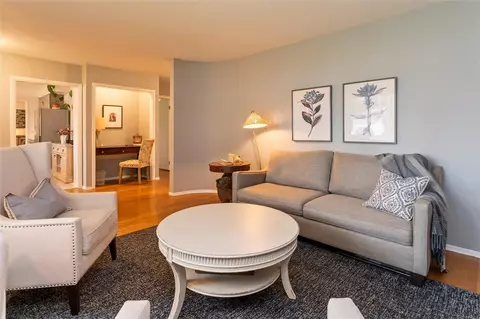 Living - 36 Twin Rd, Irondequoit, NY 14609 photo 5 of 10