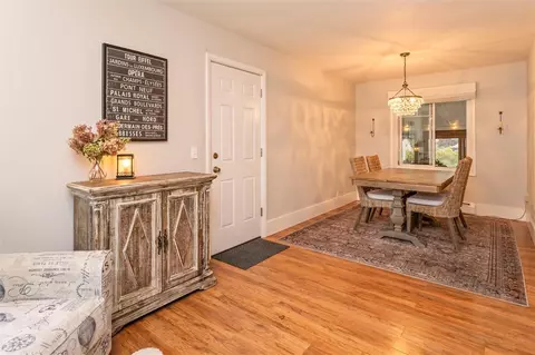 Entry Way - 36 Twin Rd, Irondequoit, NY 14609 photo 1 of 5