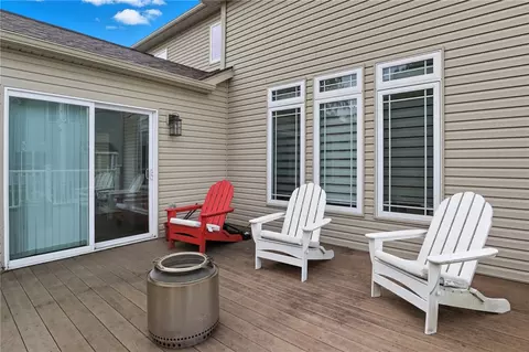 Exterior - 441 Thyme Dr, Webster, NY 14580 photo 6 of 10