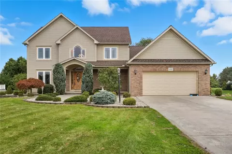 441 Thyme Dr, Webster, NY 14580