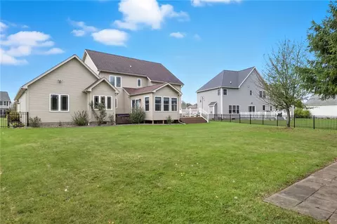 Exterior - 441 Thyme Dr, Webster, NY 14580 photo 7 of 10