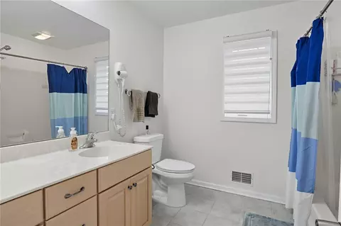 Bath - 441 Thyme Dr, Webster, NY 14580 photo 4 of 4
